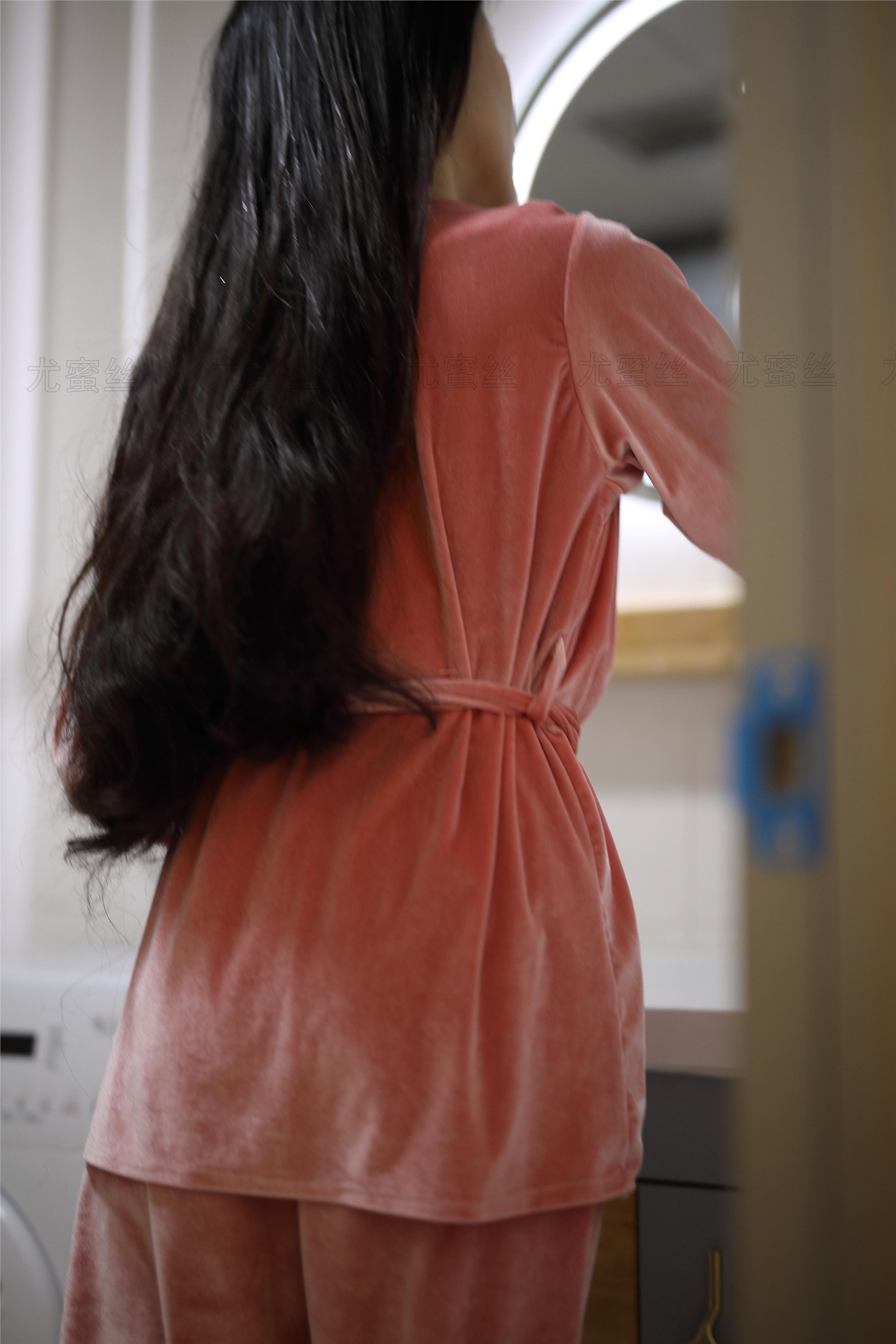 尤蜜丝 穿搭写真 NO.028